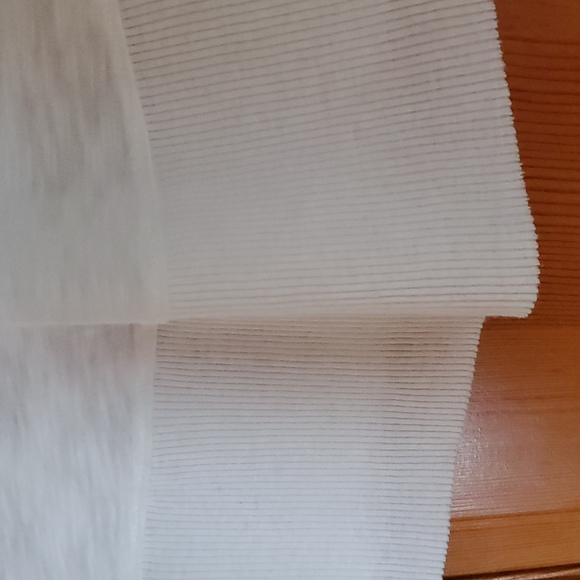 White tunic - Picture 5 of 10